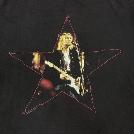 NIRVANA 1996 KURT COBAIN STAR GIANT MEDIUM 2568