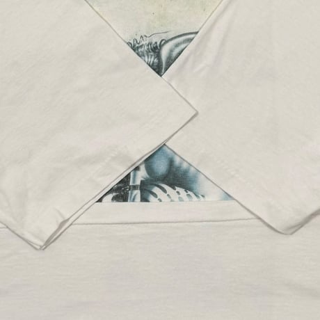 OLIVIA BOOK COVER DESIGN WHITE FASHION VICTIM LARGE 9669
