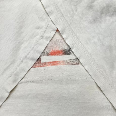 RED HOT CHILI PEPPERS 1995 HAMBURG WHITE FITS XL 5926