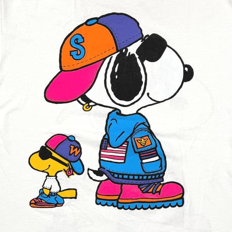 PEANUTS SNOOPY & WOODSTOKCK HIP HOP STYLE DOUBLE SIDE WHITE JERZEES XL 4682
