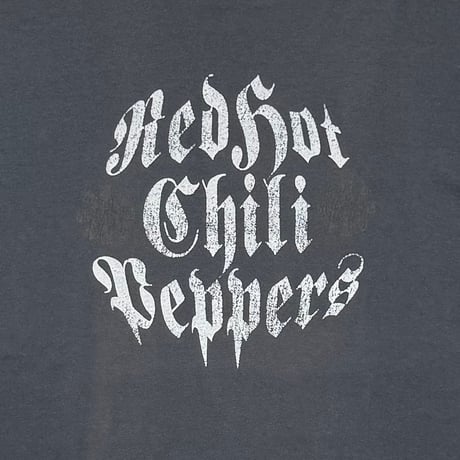 RED HOT CHILI PEPPERS OLD ENGLISH FITS XL 1174