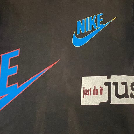 NIKE 90S JUST DO IT OVP TEE BLACK FIT LIKE LARGE 6822