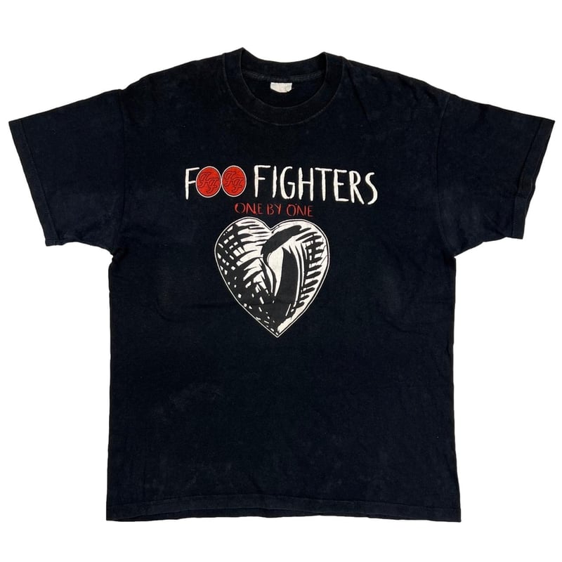 【FOO FIGHTERS】ONE BY ONE ツアーTシャツ 希少！©あり】FOO FIGHTERS 「ONE BY ONE」ツアーTシャツ - メルカリ
