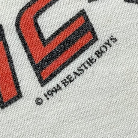 BEASTIE BOYS ILL COMUNICATION KARATE RAGLAN WHITE RED LARGE 5955