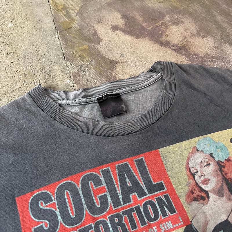 FADE is BEAUTIFUL [No.17] SOCIAL DISTORTION Se