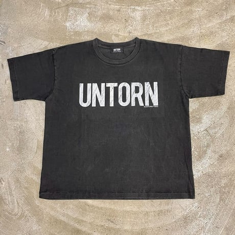 UNTORN The 1991 UNTORN T-Shirt CHARCOAL