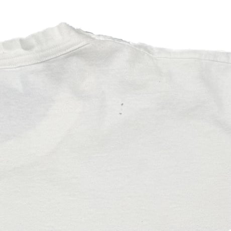 Newport pleasure! ORANGE TEXT WHITE FRUIT OF THE LOOM XL 9195