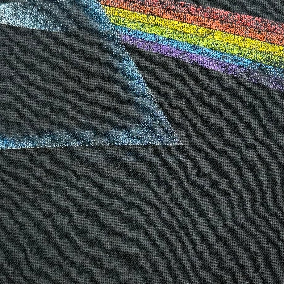 680c8e759d8327e1dbec03af