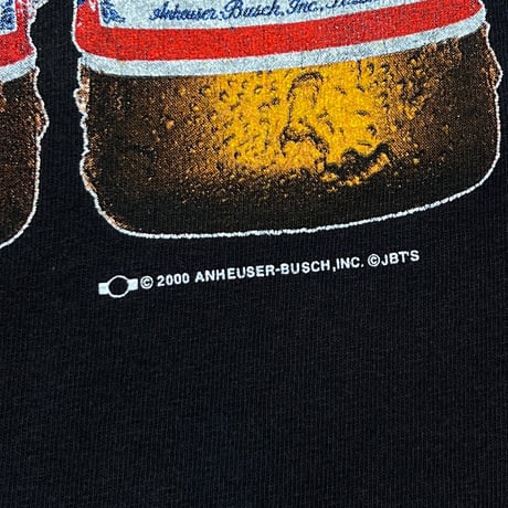 Budweiser STICK LABELS ON BOTTLES GILDAN XL 6581