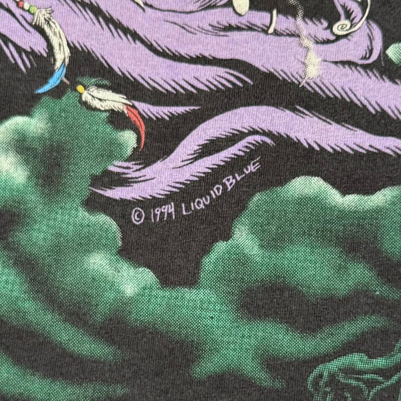 LIQUID BLUE 1994 WIZARDS LIQUID BLUE XL 1112 |