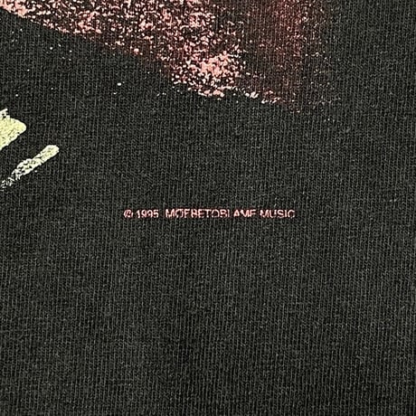 RED HOT CHILI PEPPERS ONE HOT MINUTE WORLD TOUR 1995 TEE GIANT BY TULTEX XL 8202