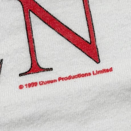 QUEEN 1999 EMBLEM WHITE ALL SPORT LARGE 4826