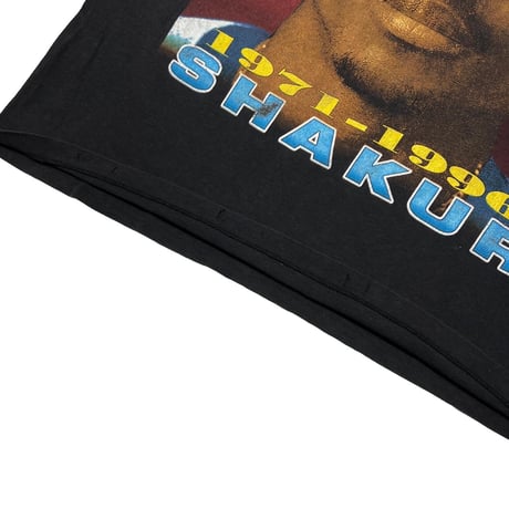 2PAC RAP DESIGN AGAINST ALL ODDS FITS XL 6436