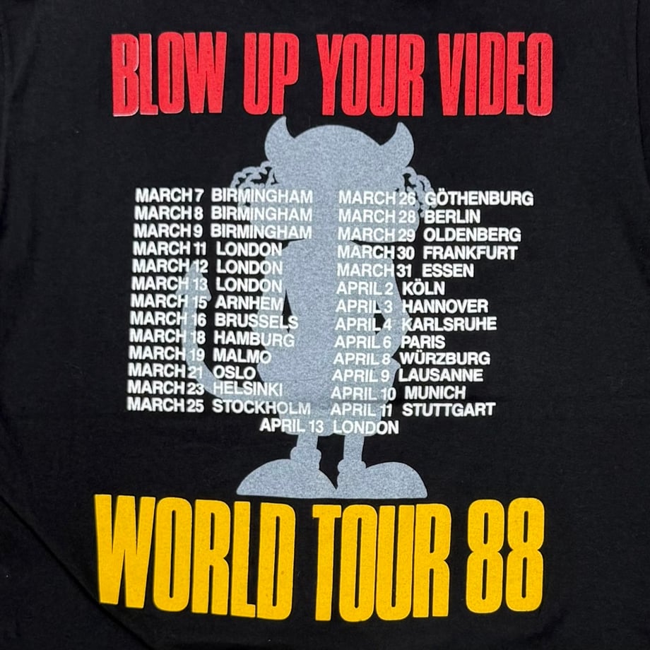680c8e3f9d8327cb59ec03fc