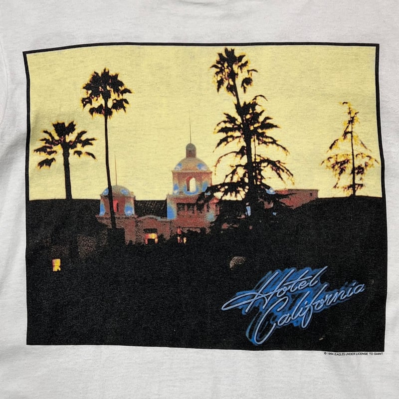 EAGLES HOTEL CALIFORNIA WHITE GIANT BY TEE JAYS
