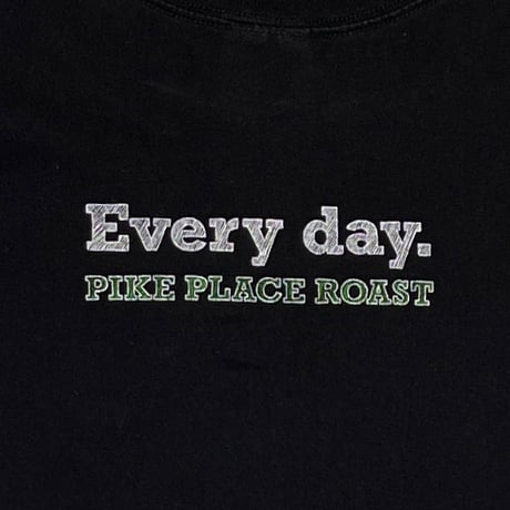 STARBUCKS COFFEE Smooth. Every day. PIKE PLACE ROAST anvil LARGE 7296