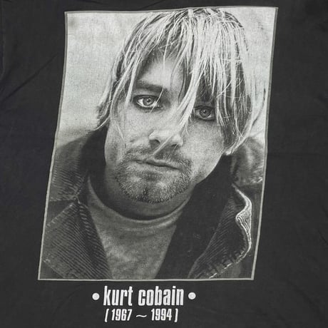 NIRVANA KURT COBAIN MEMORIAL BLACK FITS XL 6244