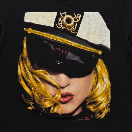 MADONNA THE GIRLIE SHOW BLACK HANES LARGE 1310