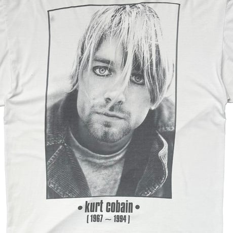 NIRVANA KURT COBAIN MEMORIAL MONOCHROME WHITE EURO XL 4135