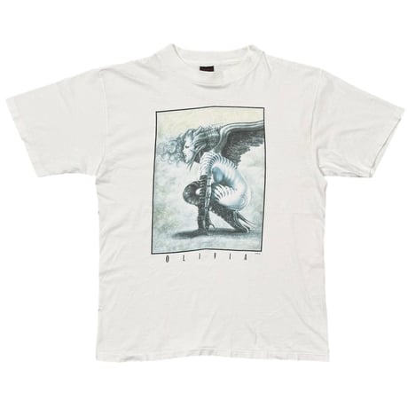 OLIVIA BOOK COVER DESIGN WHITE FASHION VICTIM LARGE 9669