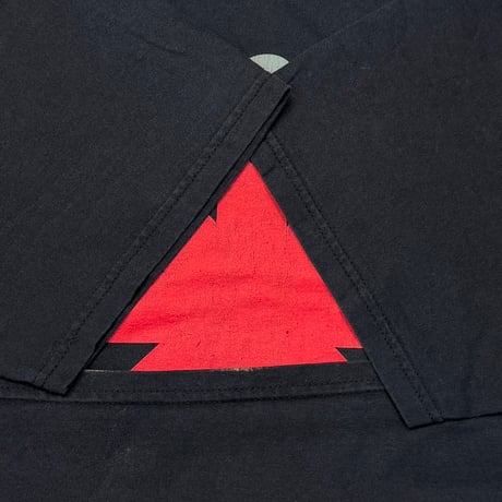 RED HOT CHILI PEPPERS 2006 LOGO HANES LARGE 3682