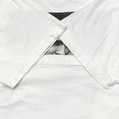 MORRISSEY TOSHIBA PROMO PORTRAIT WHITE LARGE 0054