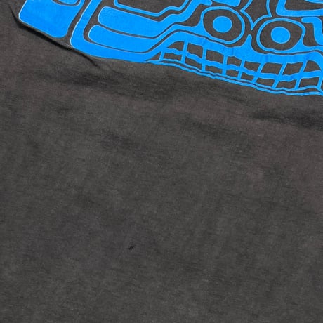 RED HOT CHILI PEPPERS 1991 AZTEC BLACK EURO LARGE 6980