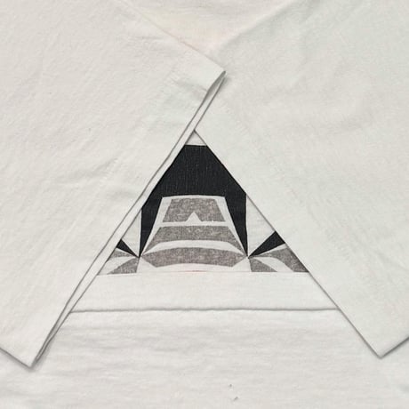 RED HOT CHILI PEPPERS AZTEC WHITE GIANT XL 9094