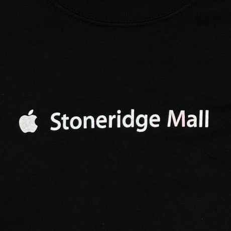 Apple Stoneridge Mall Designed by Apple in California Hanes XL 7288