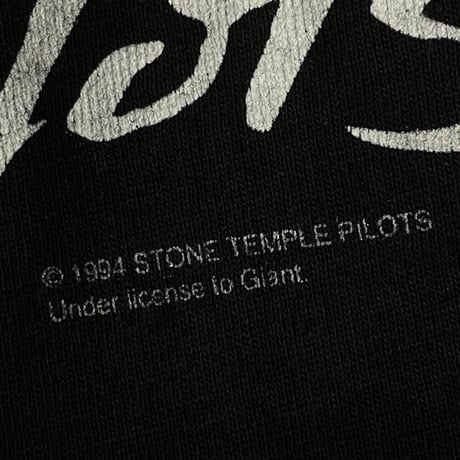 STONE TEMPLE PILOTS 1994 TOUR BLACK GIANT BY TULTEX LARGE 7103