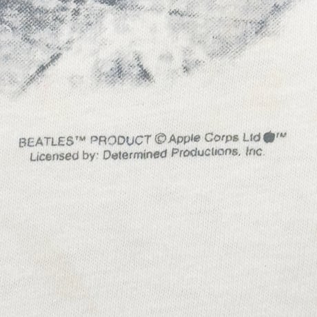 THE BEATLES MONOCHROME PORTRAIT AUTOGRAPH WHITE ONEITA LARGE 4362