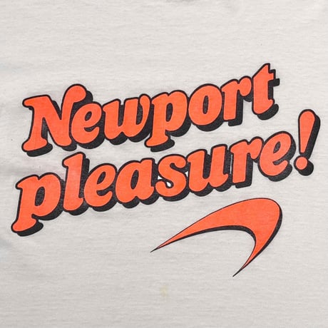 NEWPORT PLEASURE ! BIG LOGO FRUIT OF THE LOOM LARGE 9688
