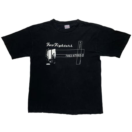 FOO FIGHTERS 7863-67892-2 ALLSPORT LARGE 8080
