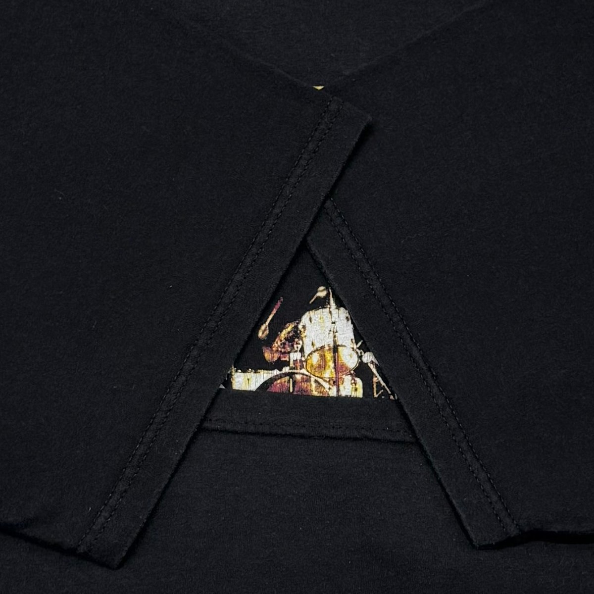 NIRVANA FROM THE MUDDY BANKS OF THE WISHKAH XL