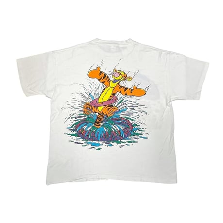 DISNEY VINTAGE POOH AND TIGGER IN POOL TEE FIT LIKE XL 8476