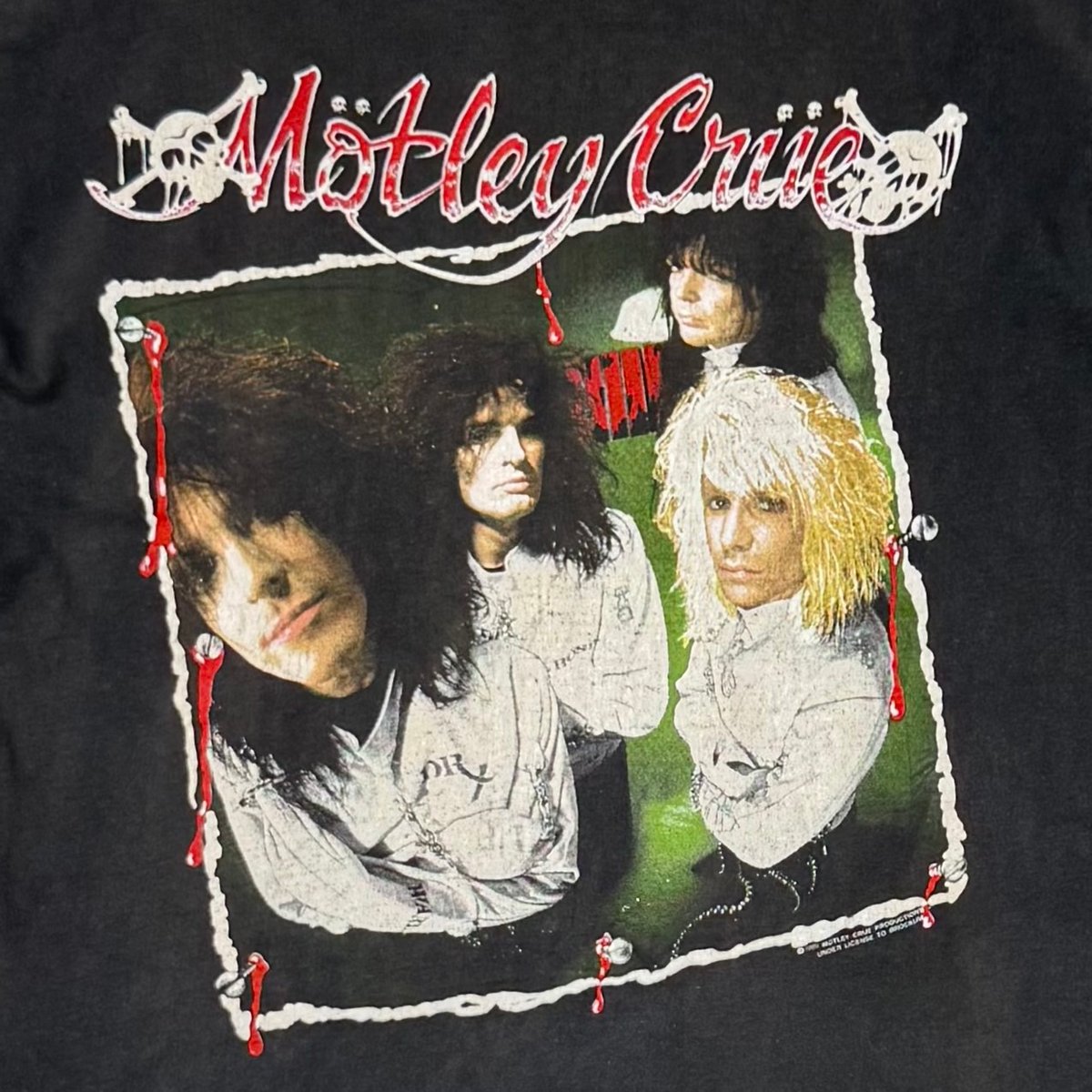 MOTLEY CRUE 1989 DR. FEELGOOD TOUR BROCKUM LARG
