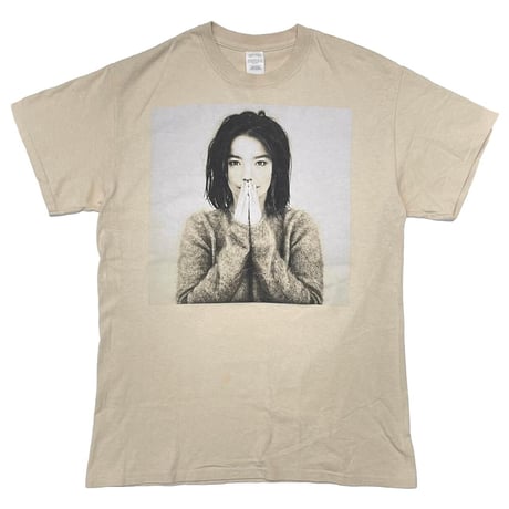 Bjork 00s PORTRAIT Jean Baptiste Mondino BEIGE MEDIUM 6281