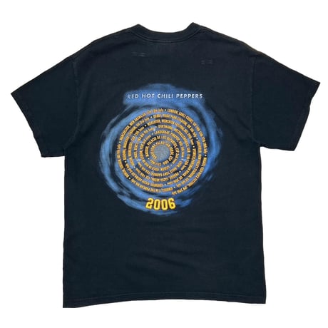 RED HOT CHILI PEPPERS 2006 STADIUM ARCADIUM GILDAN MEDIUM 6344