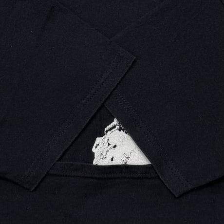 OLD&VINTAGE JASON MONOCHROME ILLUST BLACK FRUIT OF THE LOOM MEDIUM 9346