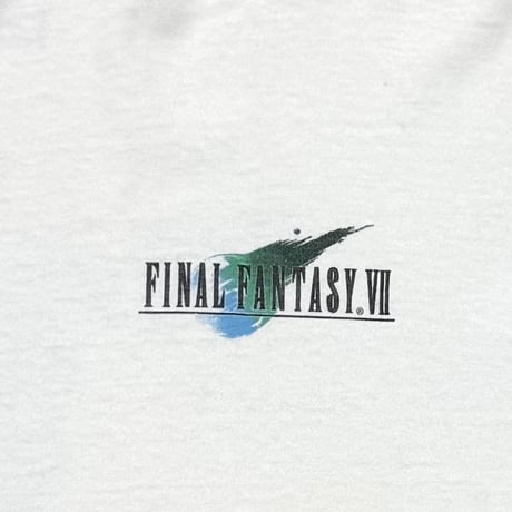 FINAL FANTASY 7 CLOUD ONLY ON PLAYSTATION WHITE ONEITA XL 9437