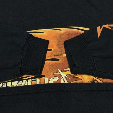 METALLICA FLAME SKULL LS DELTA MEDIUM 8380