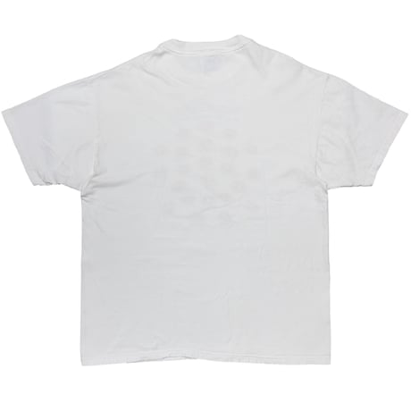 Beauti Control ON THE LIPS OF EVERY WOMAN. WHITE HANES XL 1322