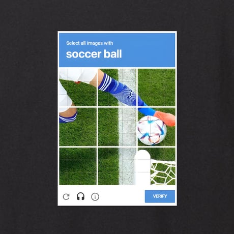 「私はロボットではありません」サッカーボールタップして下さい