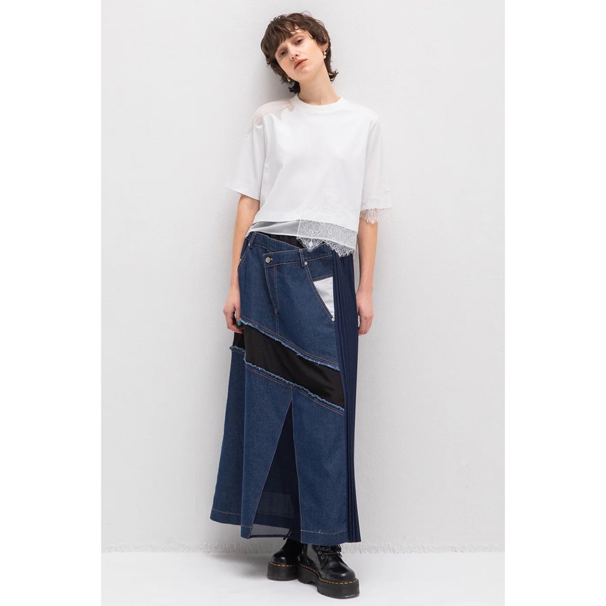 AULA AILA】DENIM COMBINATION PLEATS SKIRT | nou