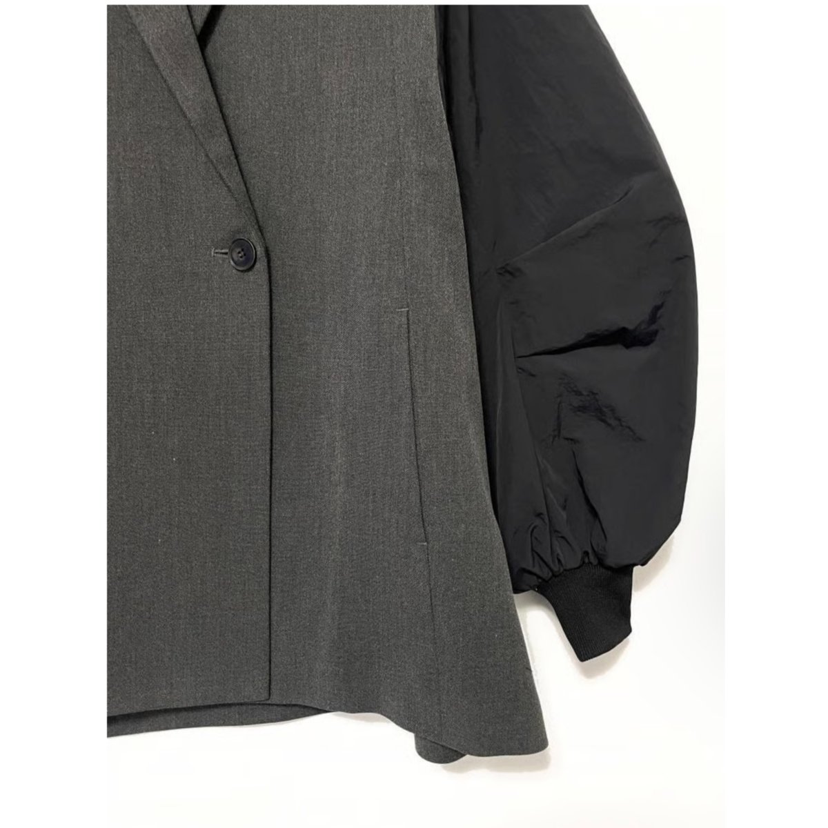 CHIGNON】 袖ドッキングフォルムジャケット | nouvergine