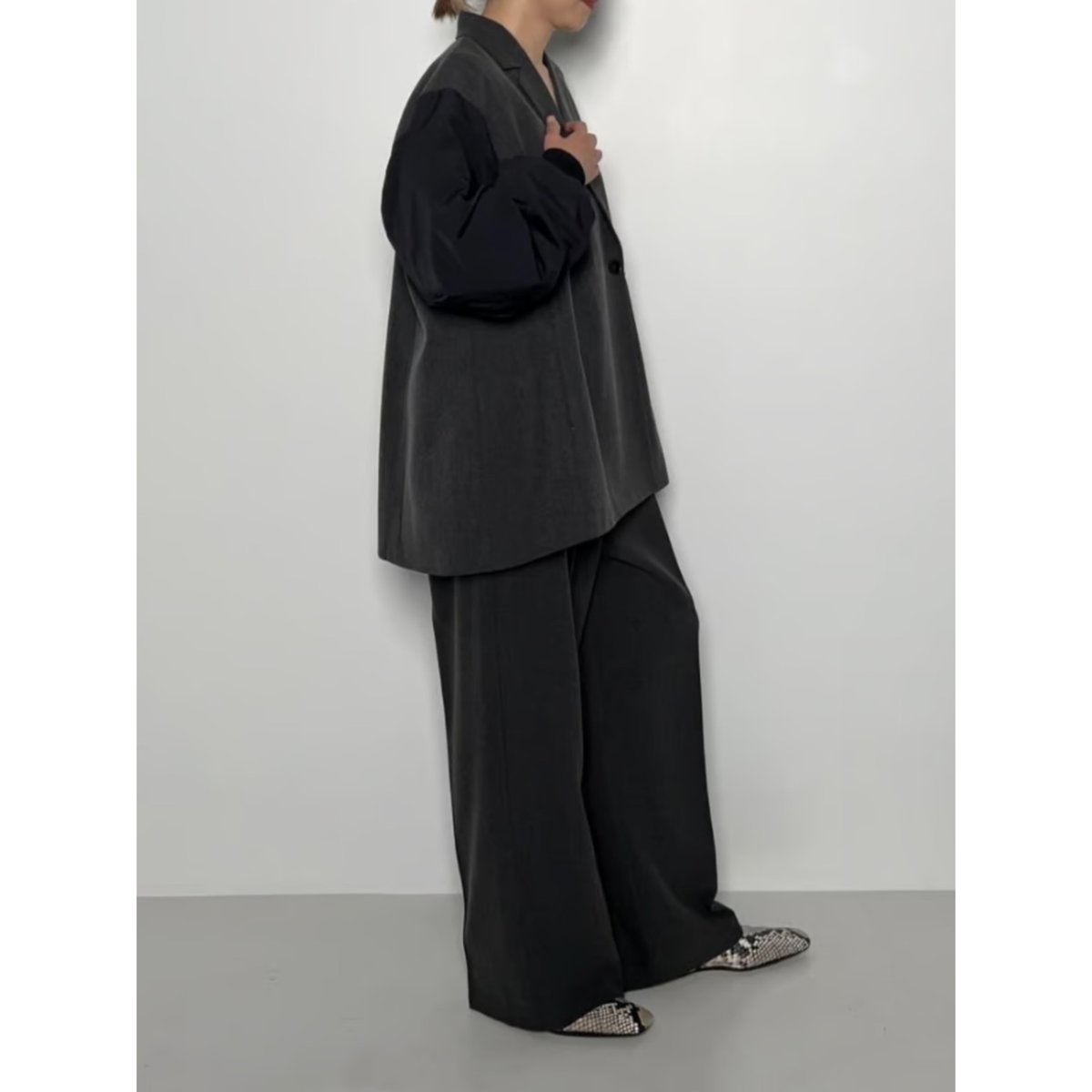 CHIGNON】 袖ドッキングフォルムジャケット | nouvergine