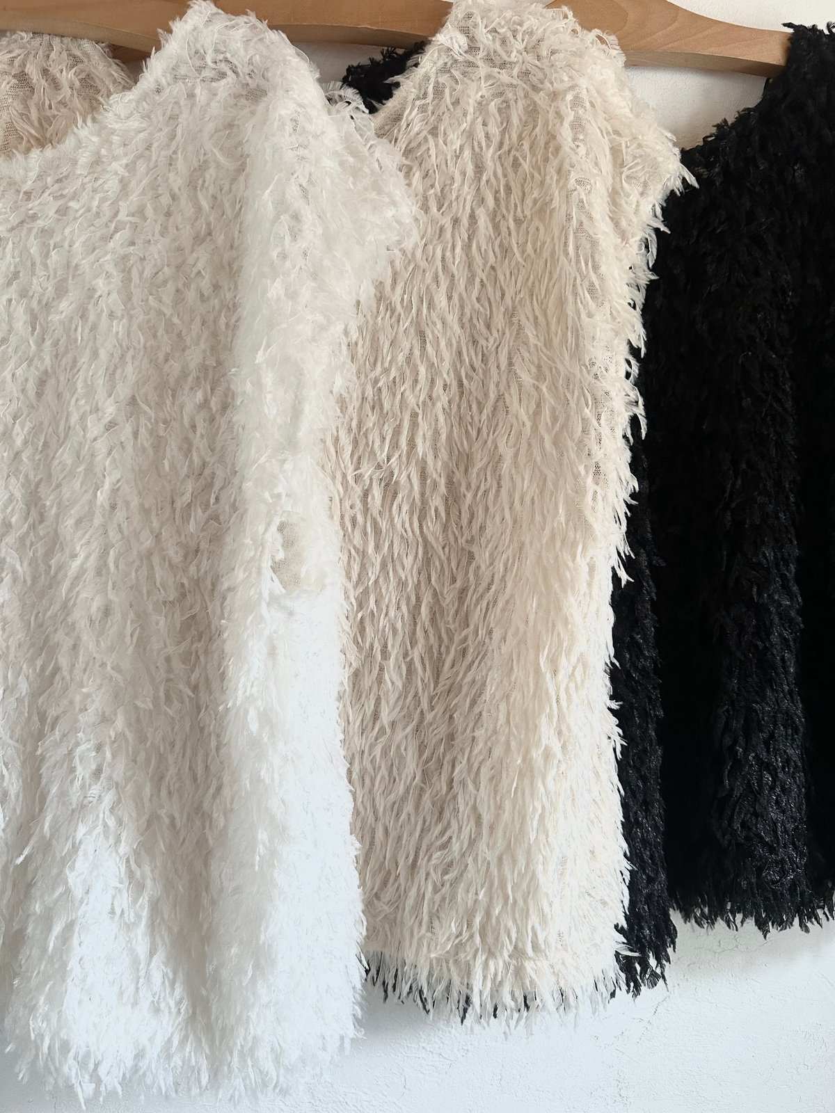 再々入荷！！ 【BLUE FRONCE】フェザーニットベスト | nouvergine