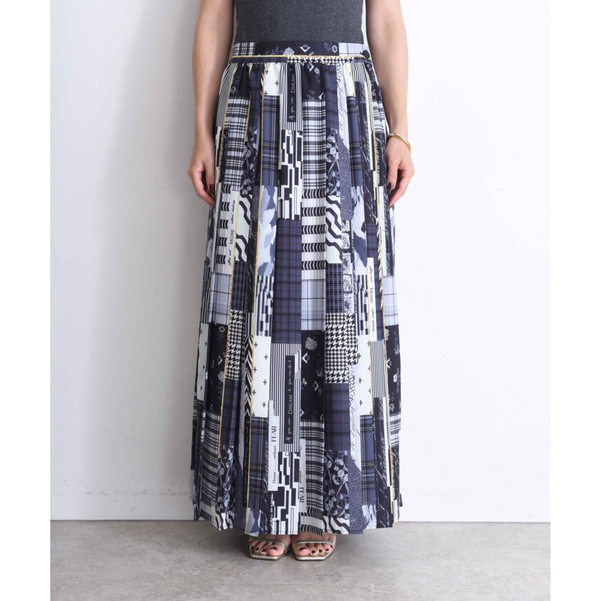 コラージュプリントタックプリーツスカート | nouvergine