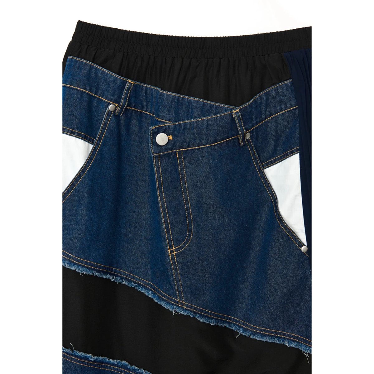 AULA AILA】DENIM COMBINATION PLEATS SKIRT | nou