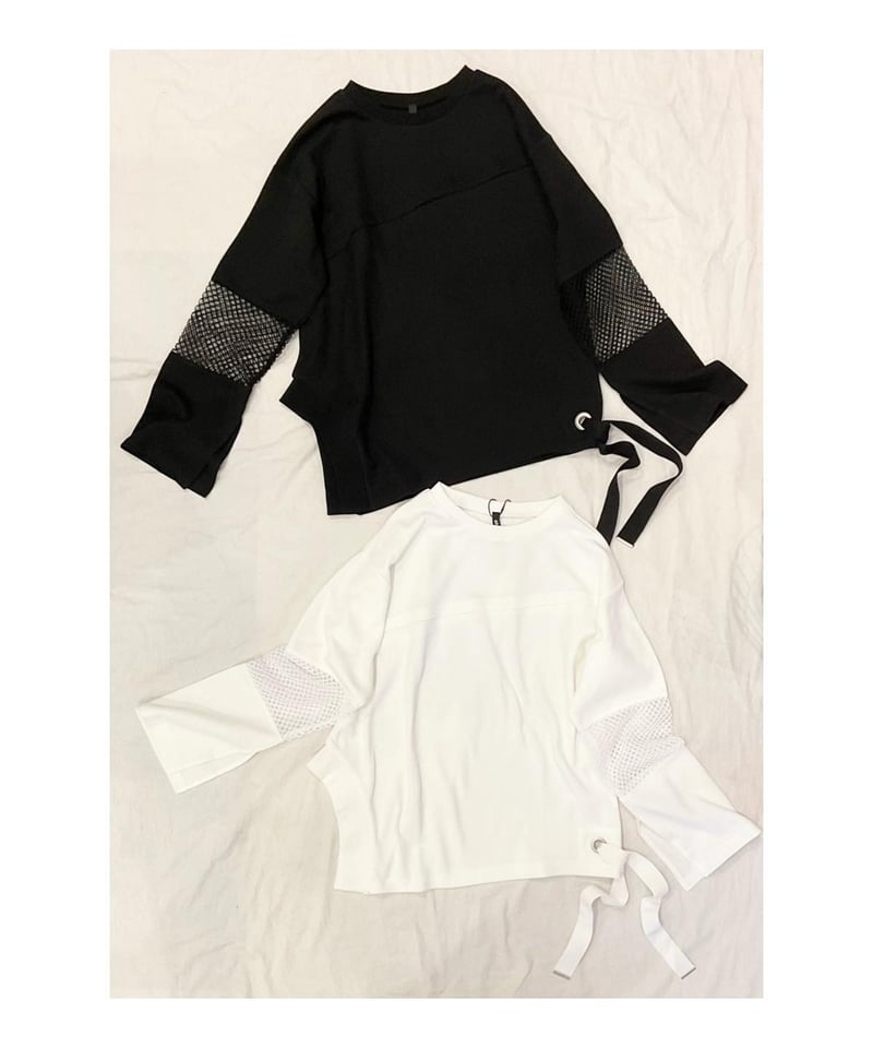 AULA AILA ブラック メッシュスリーブ 長袖トップス アシンメトリー AULA AILA】MESH SLEEVE LONG T-shirt メッシュスリーブTシャ